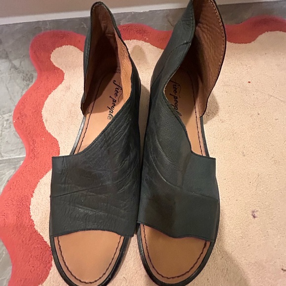 Free People Black Leather Sandals - Picture 3 of 3